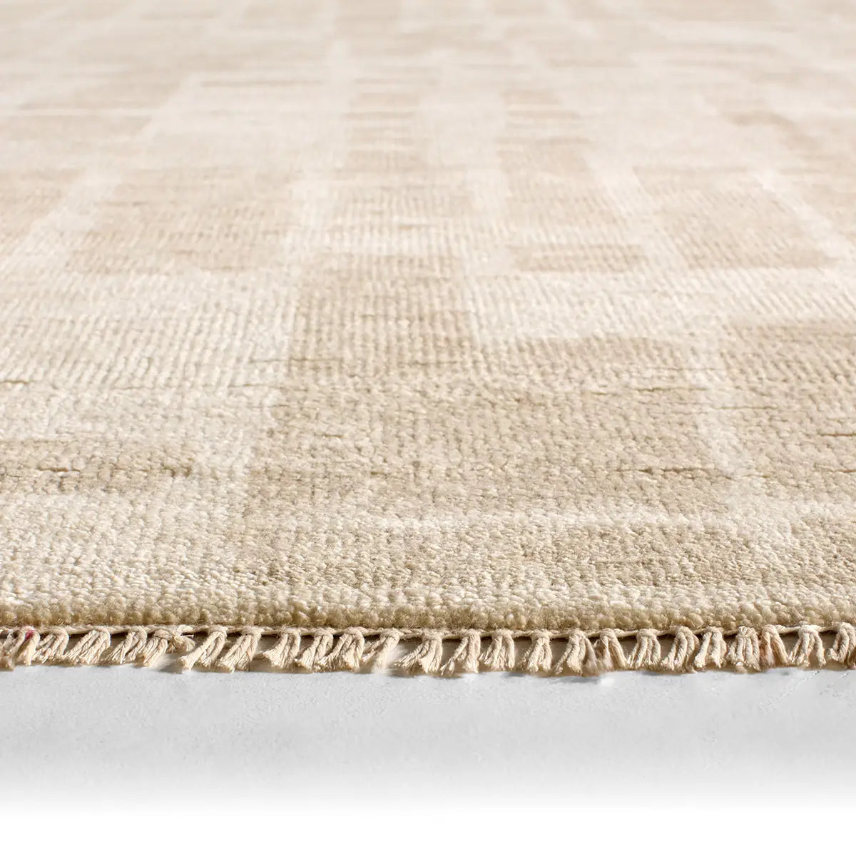 Ashend Hand Knotted Rug - AHD01