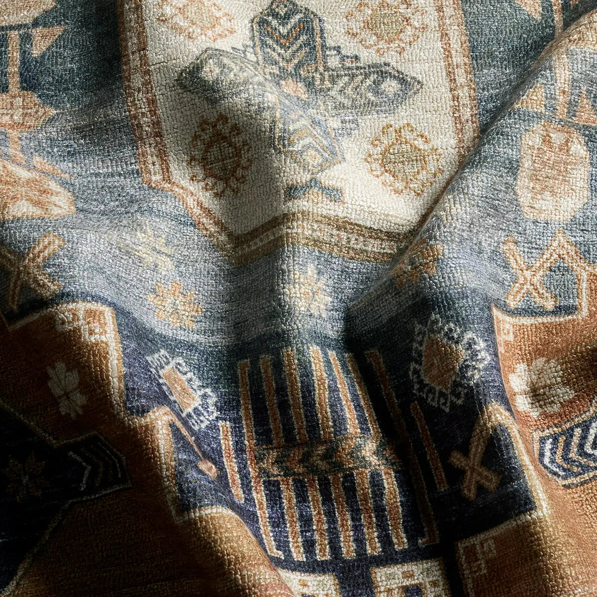 Amata Hand Tufted Rug - AMT01