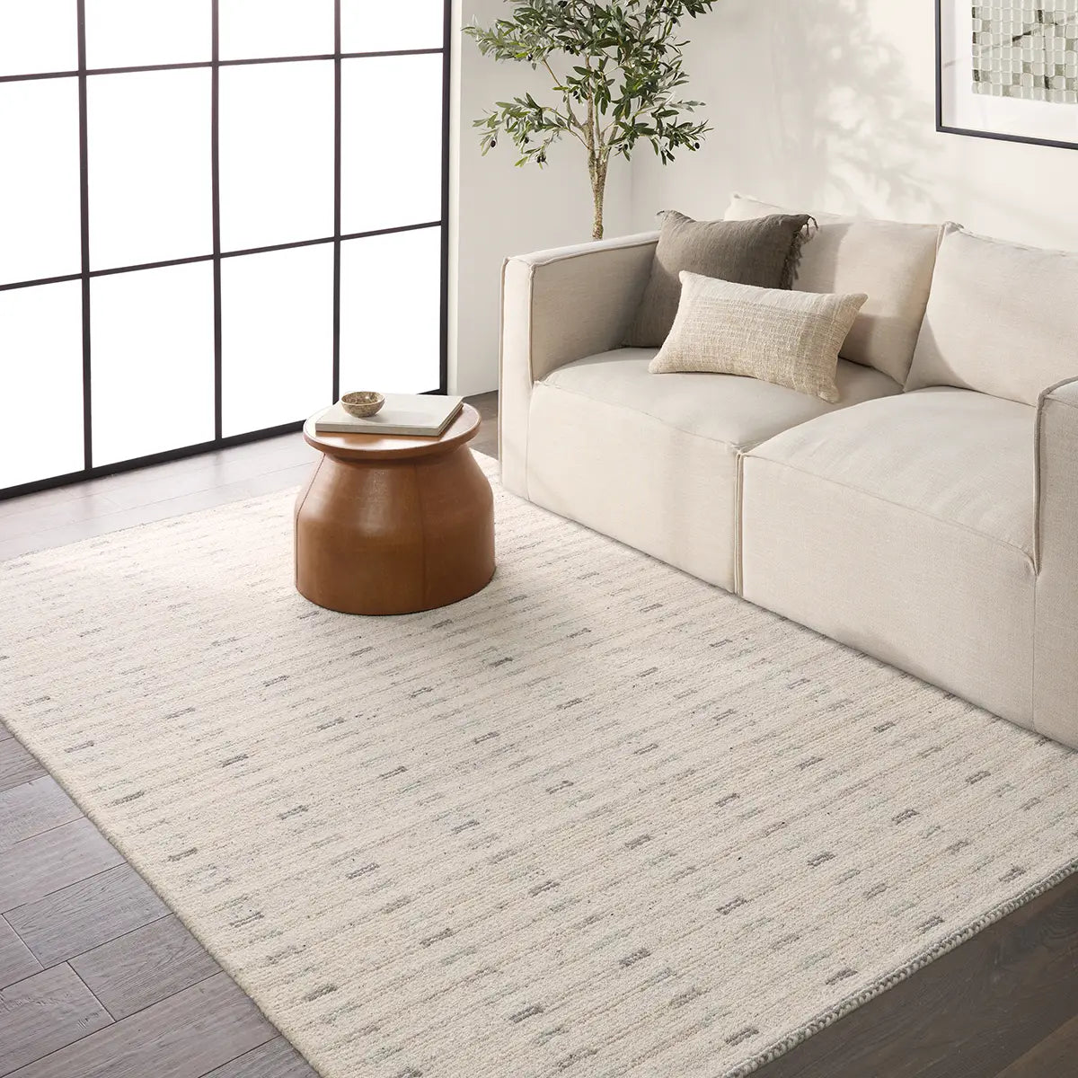 Finnigan Hand Tufted Rug - FGN01