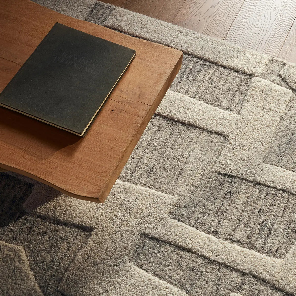 Mallino Hand Tufted Rug - MNK02