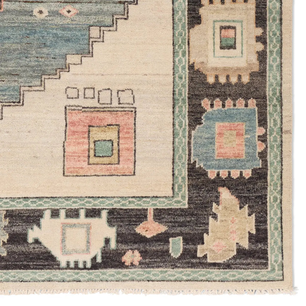 Reza Hand Knotted Rug - REZ06