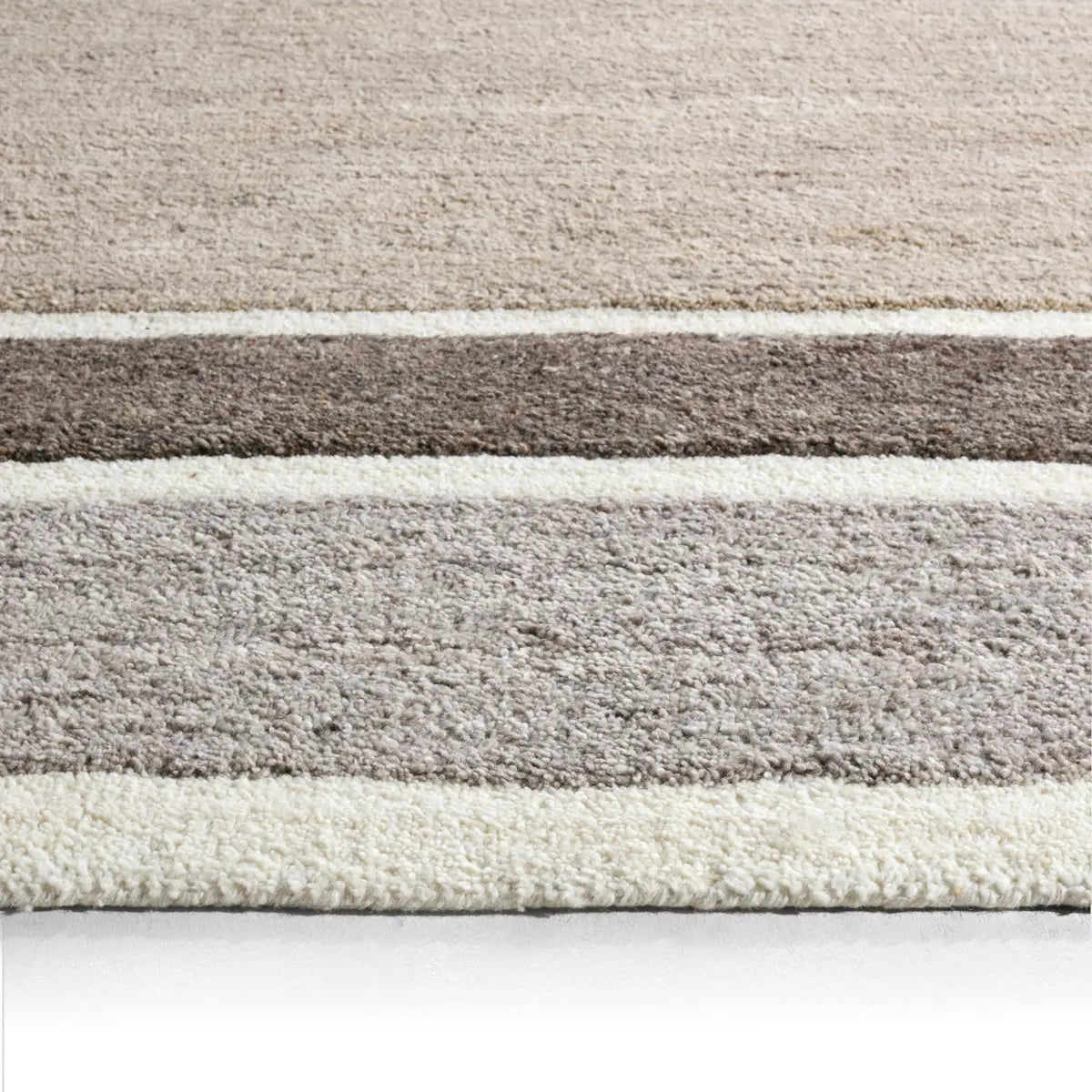 Reyner Hand Tufted Rug - RYN02