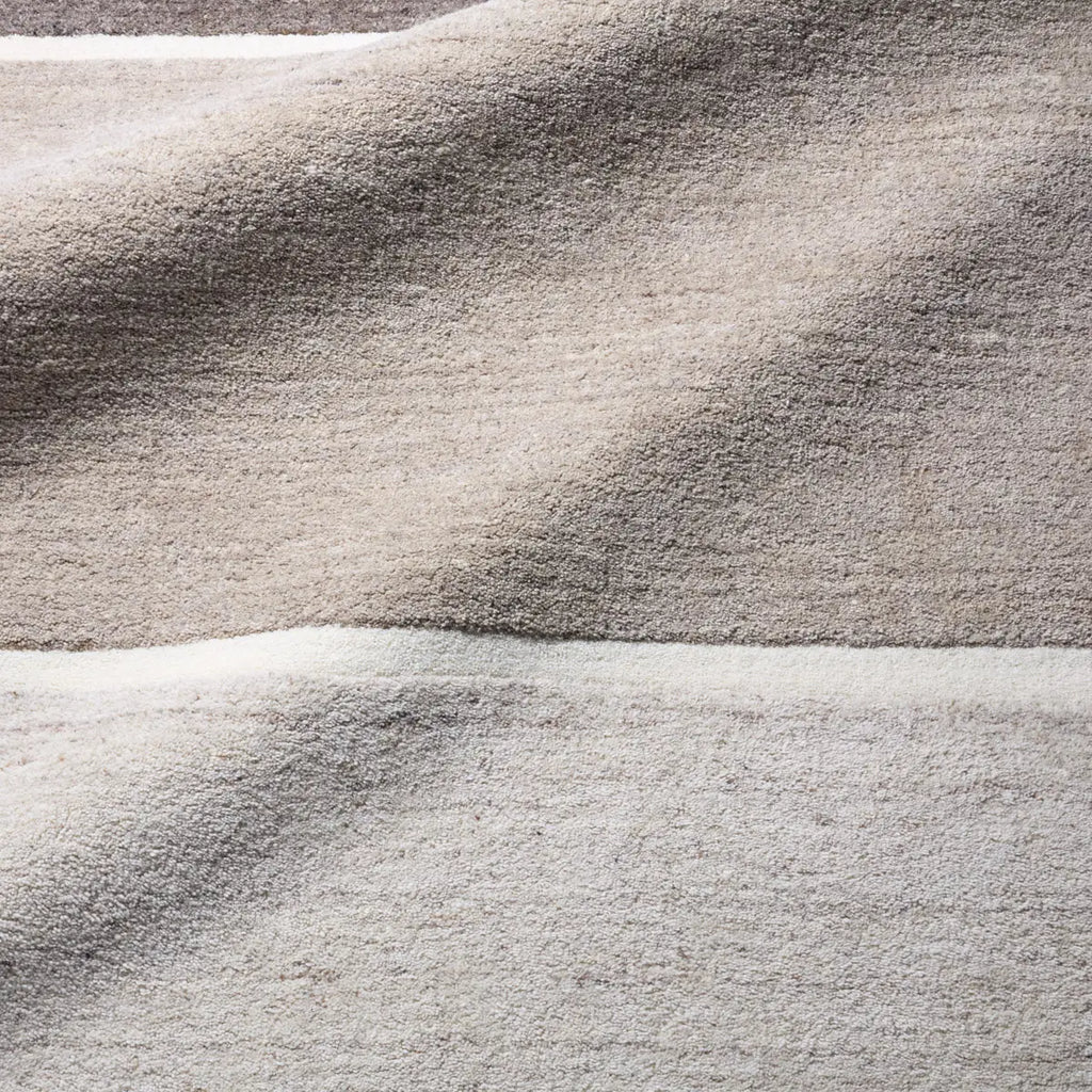Reyner Hand Tufted Rug - RYN02